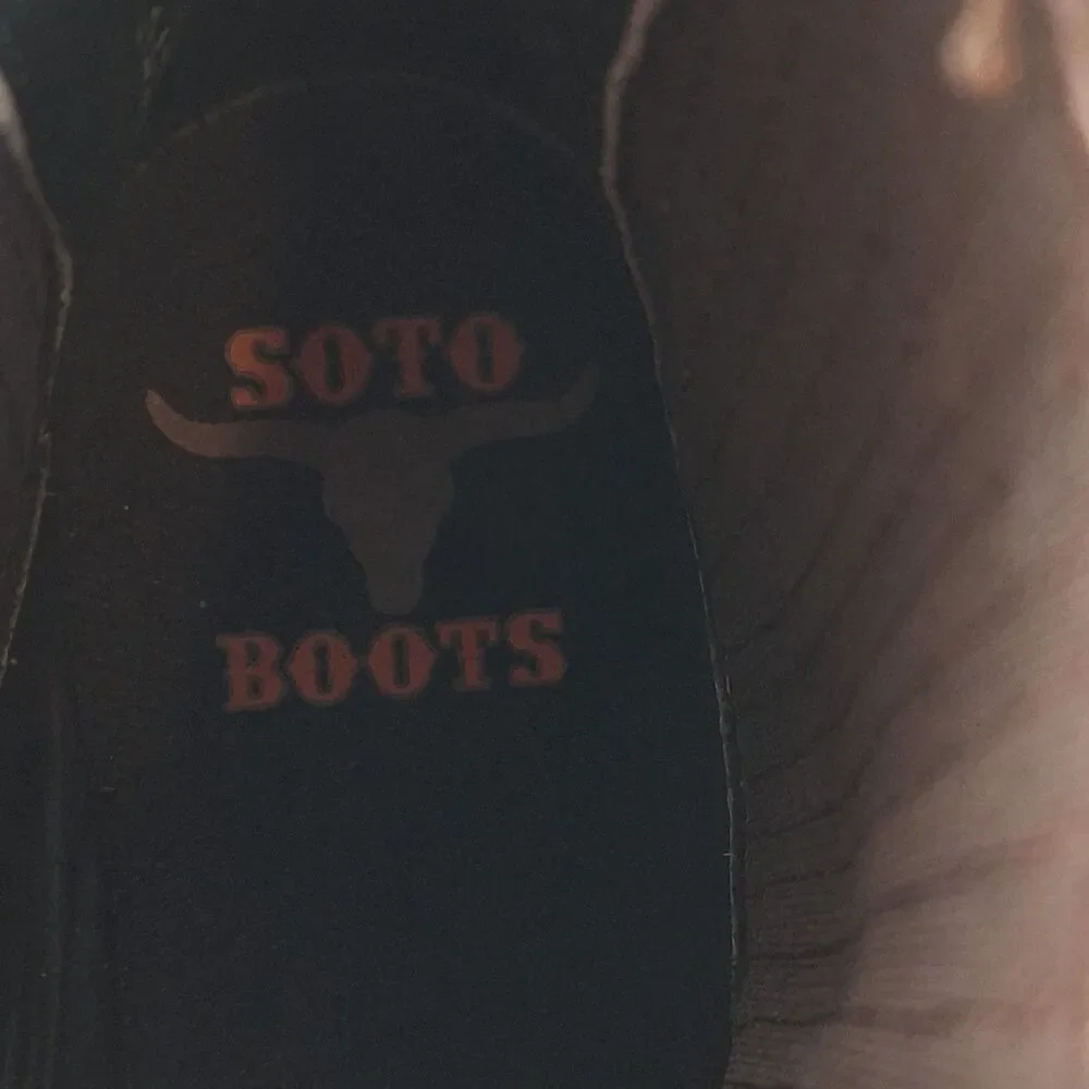 Soto Men's 9 Brown Distressed Leather Square Toe Cowboy Boots Western Short